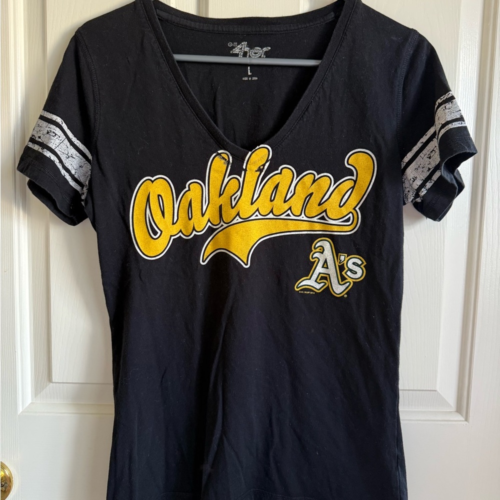 Black and Gold Women's Short Sleeve Tee